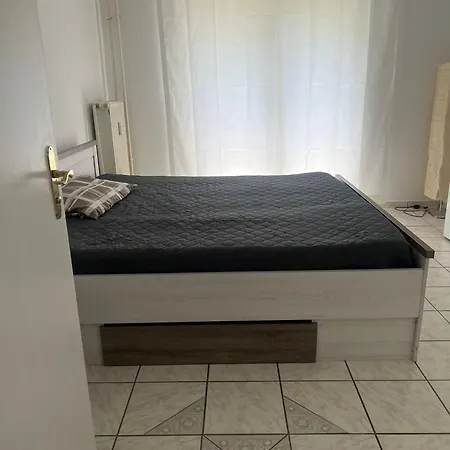 Mundenheim Apartment